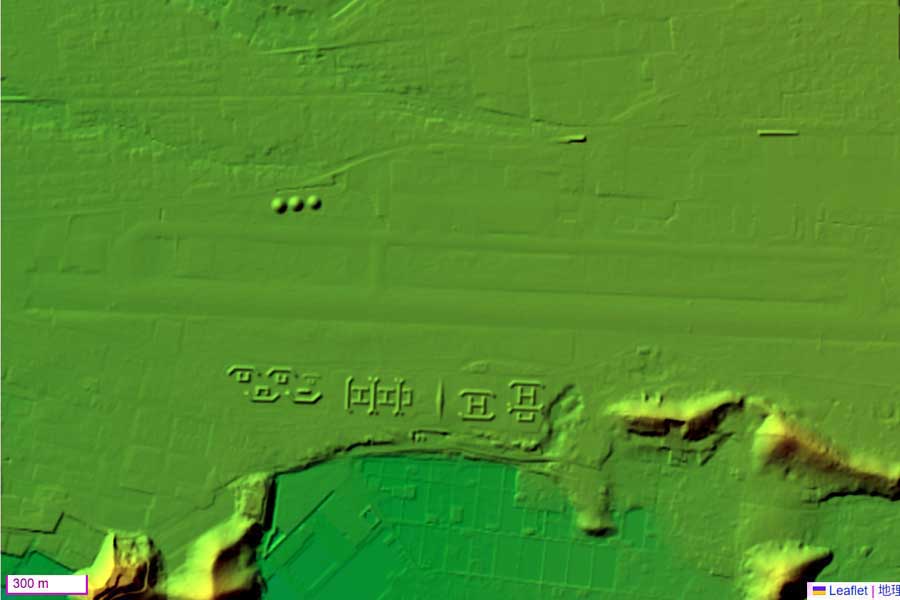 現在の「岐阜基地」周辺の地形（画像：国土地理院）