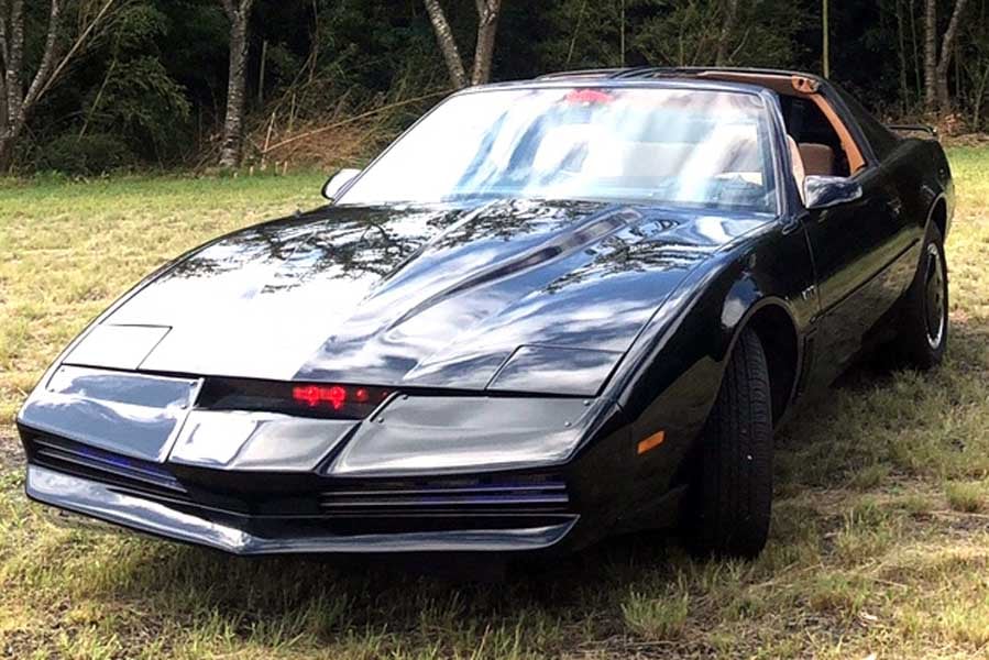 ナイトライダー「ナイト2000」のレプリカ車両（画像：Project-knight）