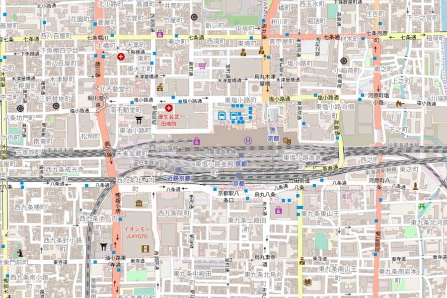 現在の京都駅周辺の地図（画像：OpenStreetMap）