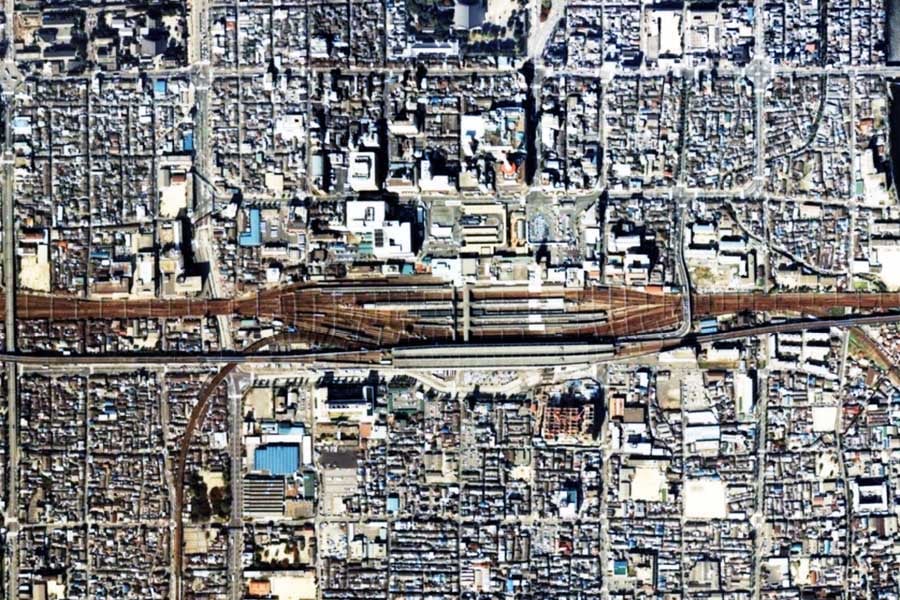 1980年頃の京都駅周辺の航空写真（画像：国土地理院）