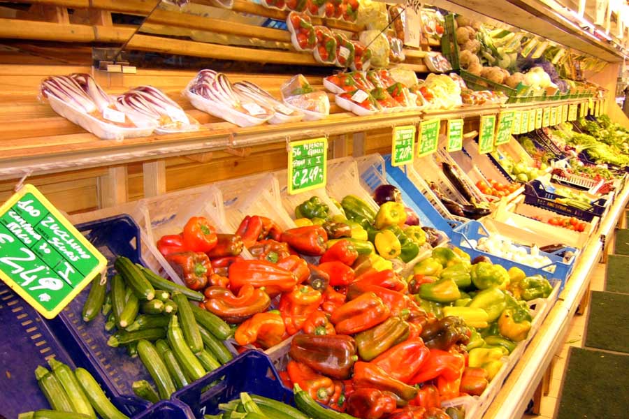 スーパーマーケットのイメージ(画像:写真AC)