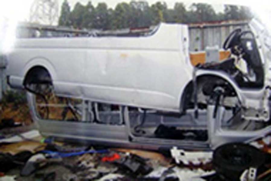 解体された盗難自動車（画像：千葉県警察）