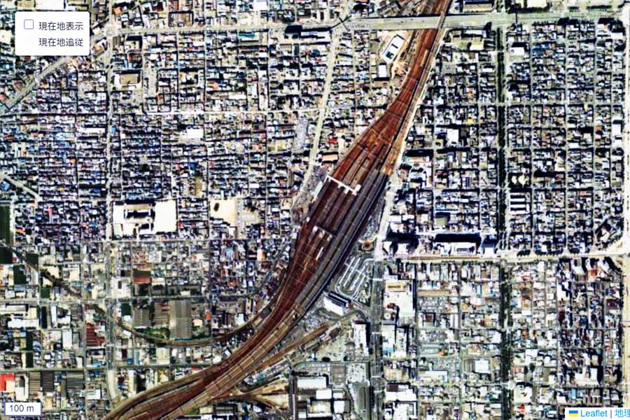 1980年頃に撮影された「岡山駅」周辺の航空写真（画像：国土地理院）