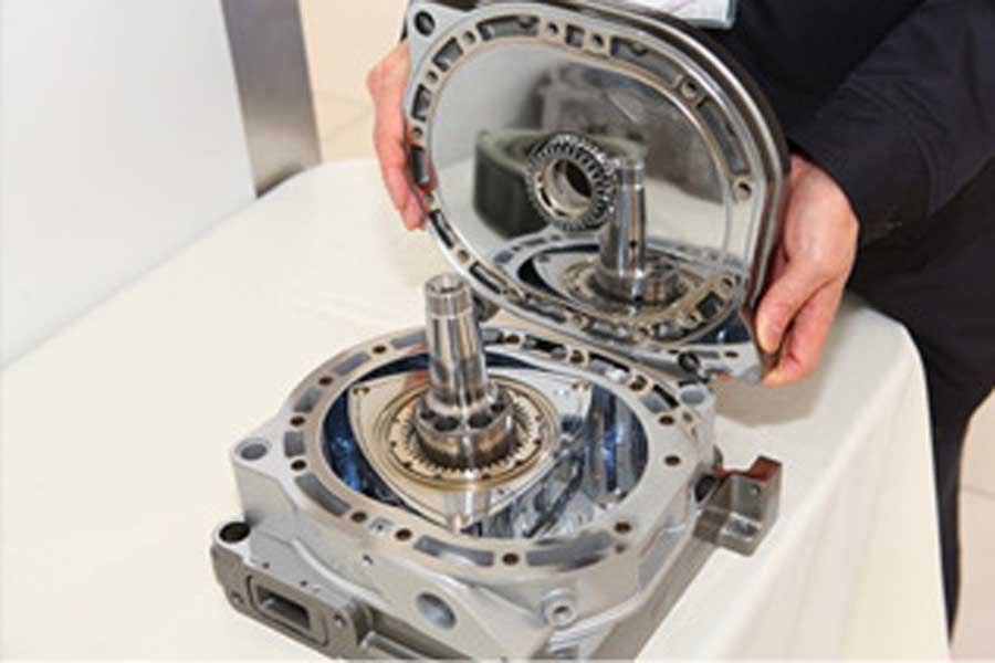 レンジエクステンダー用小型REユニット（画像：マツダ）