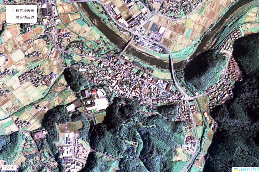 現在の「松丸駅」周辺の航空写真（画像：国土地理院）