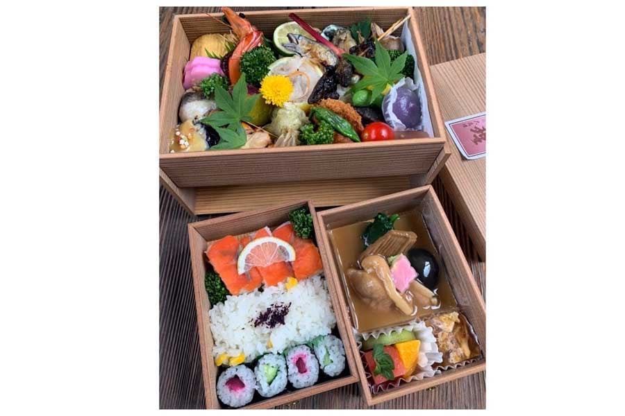 加賀野立弁当。価格は1万円（画像：大友楼）