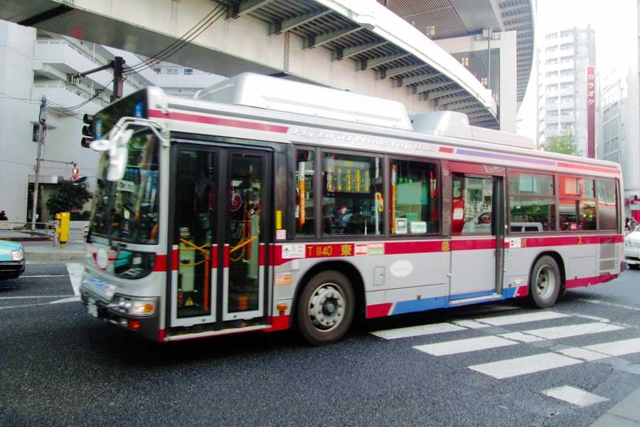 東急バス（画像：写真AC）