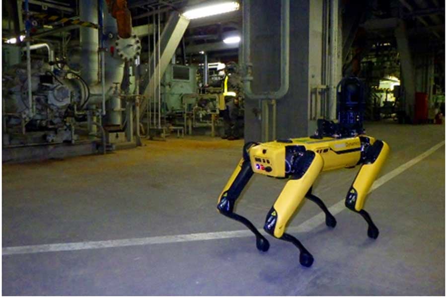 スポットによる電力設備巡視実証実験実施（画像：中部電力）