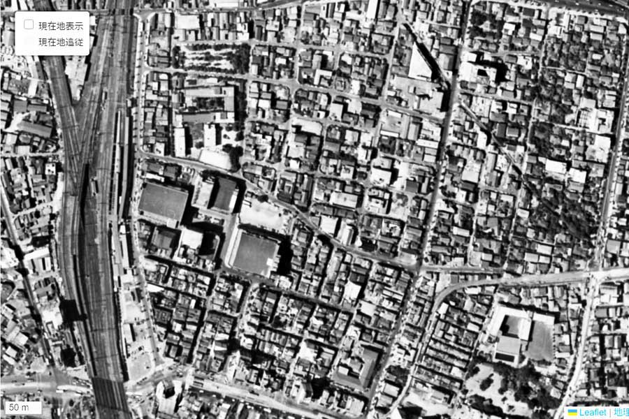 1963年頃に撮影された「歌舞伎町」周辺の航空写真（画像：国土地理院）