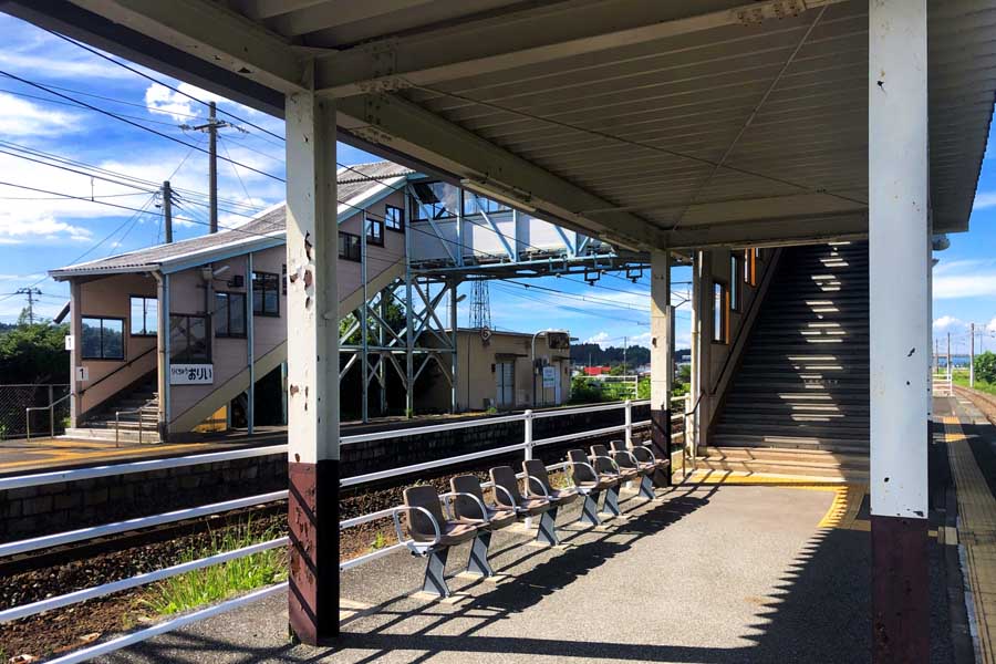 無人駅（画像：写真AC）