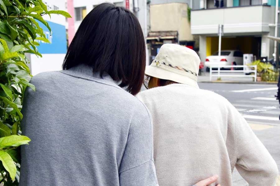 老親のイメージ（画像：写真AC）