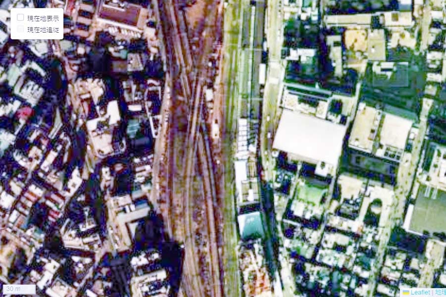 1975年頃に撮影された「西武新宿駅」周辺の航空写真（画像：国土地理院）