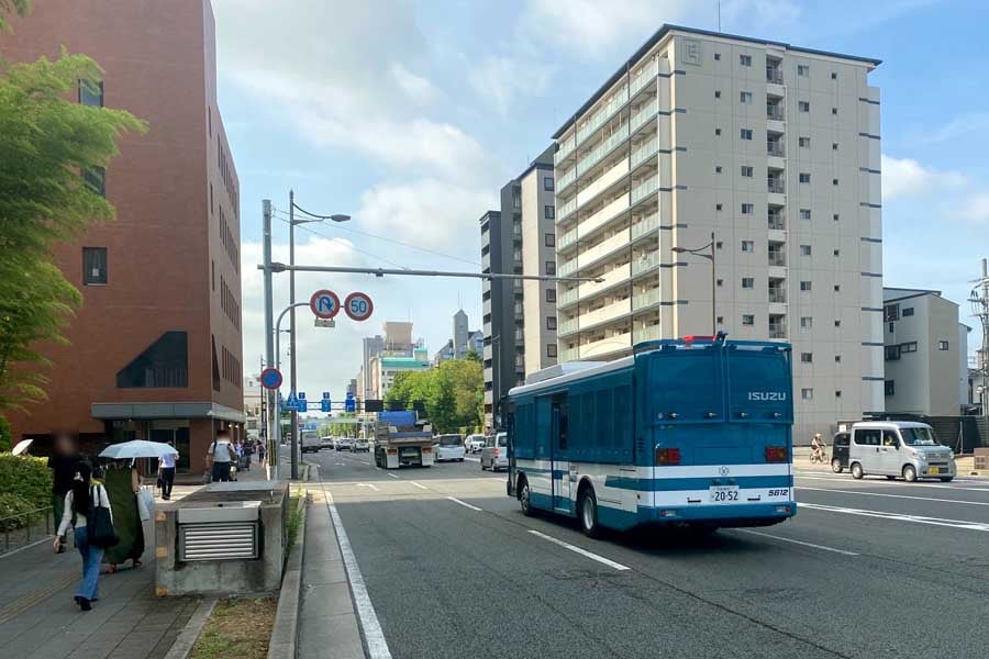 南北案が通ると見られる油小路通周辺（画像：高田泰）