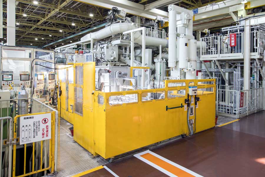 トヨタ・明知工場にある大型鋳造設備(画像:トヨタ自動車)