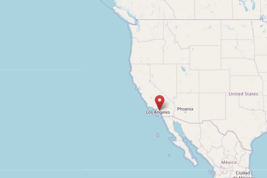 カリフォルニア州ニューポートビーチの位置（画像：OpenStreetMap）