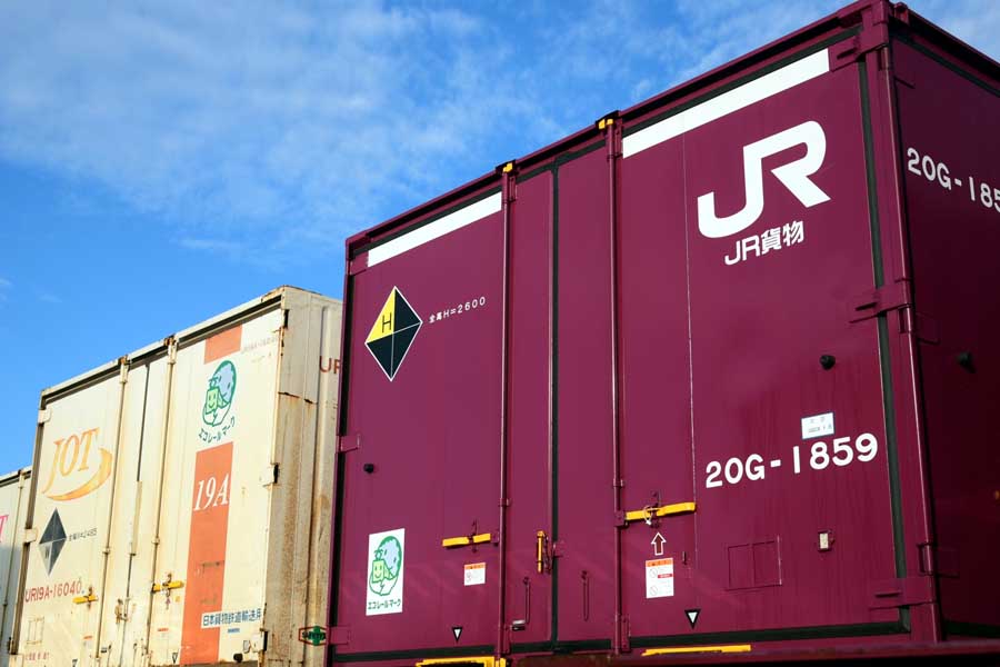 貨物（画像：写真AC）