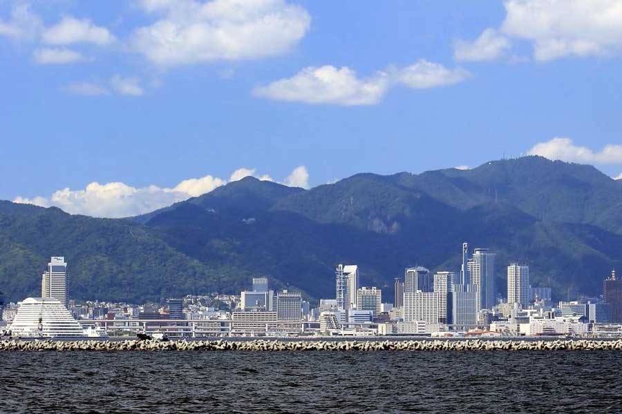 神戸港（画像：写真AC）