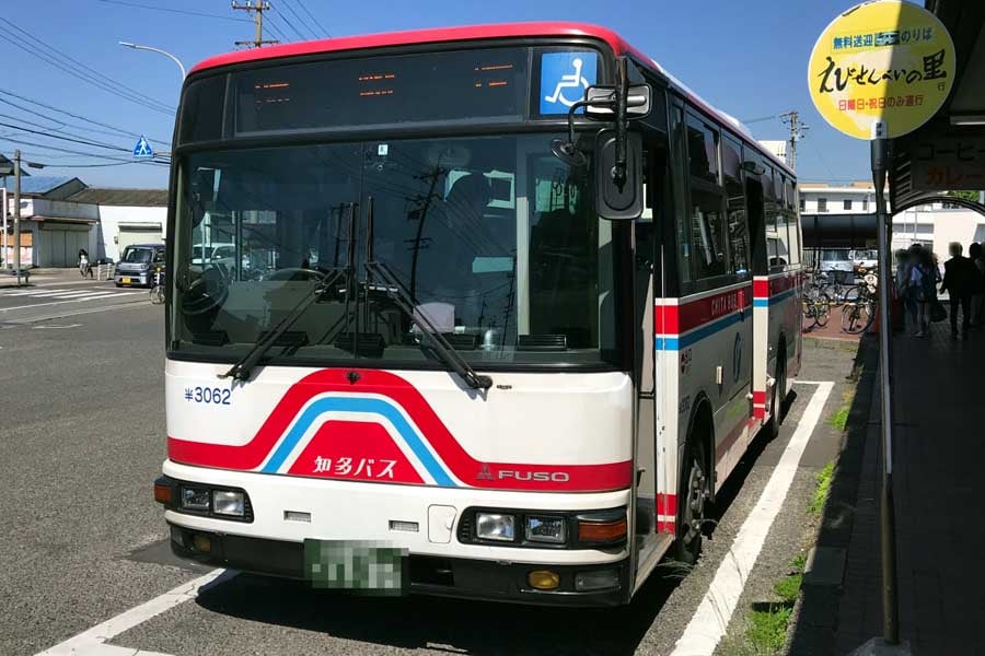 路線バス(画像:写真AC)