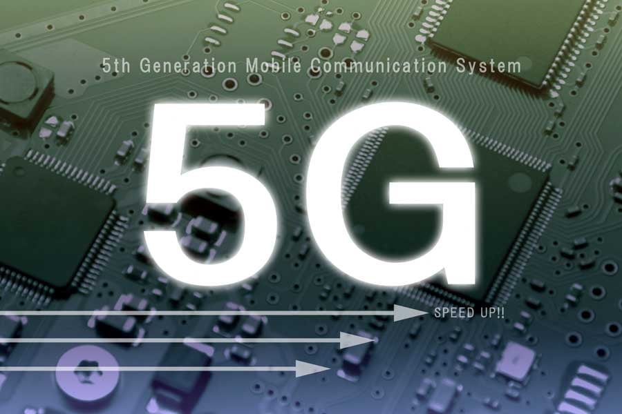 スマートハイウェイに欠かせない「5G」イメージ（画像：写真AC）