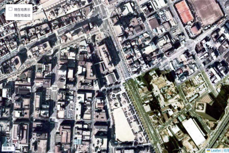 1975年頃の三宮・花時計前駅周辺の航空写真（画像：国土地理院）