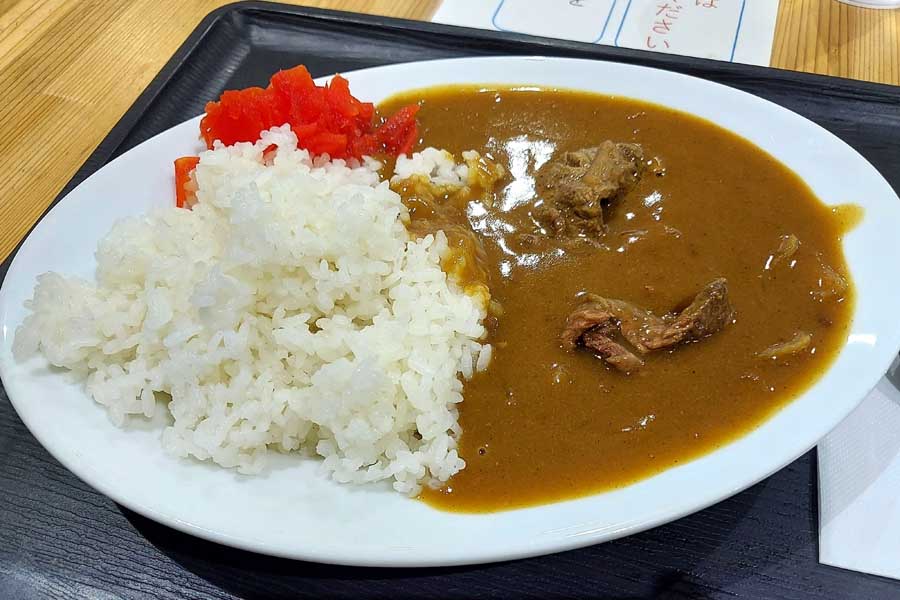 渋谷区役所のカレーライス（画像：下関マグロ）