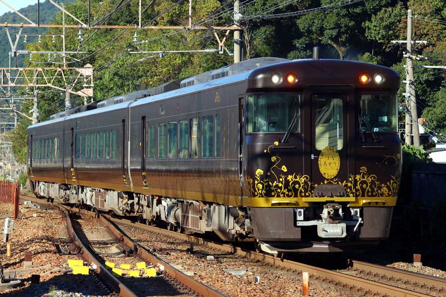 観光列車（画像：写真AC）