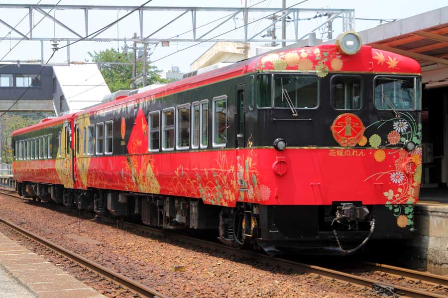 観光列車（画像：写真AC）