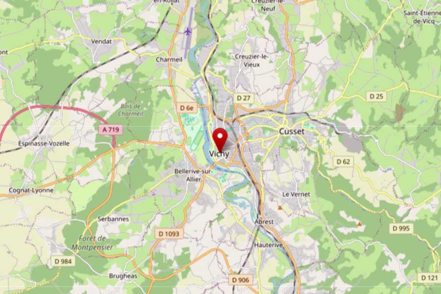 フランス・ヴィシー市（画像：OpenStreetMap）