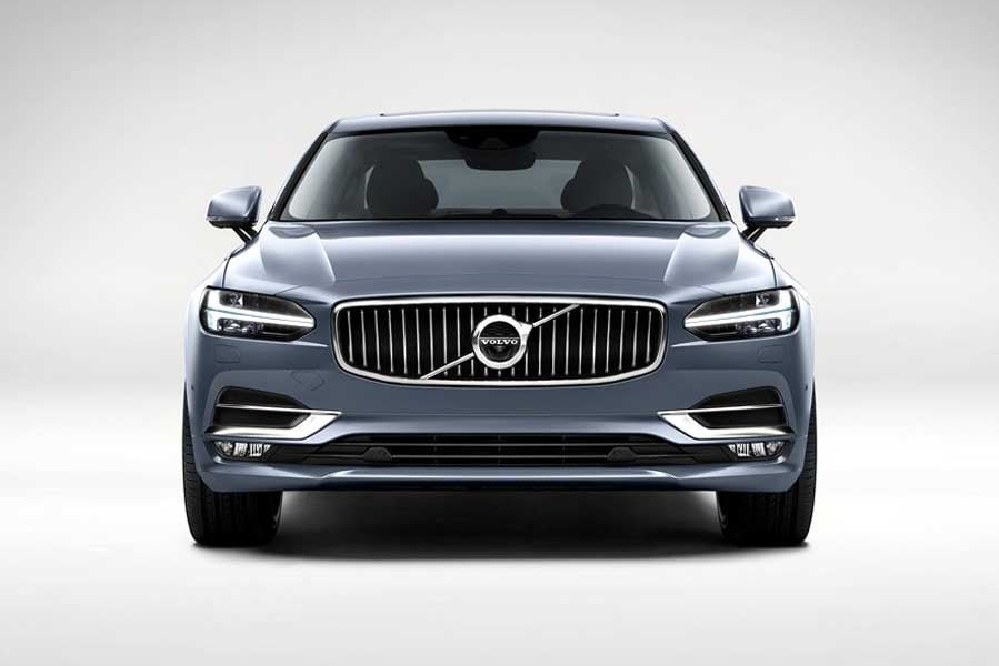 ボルボS90(2017年型)(画像:Volvo Car Corporation)