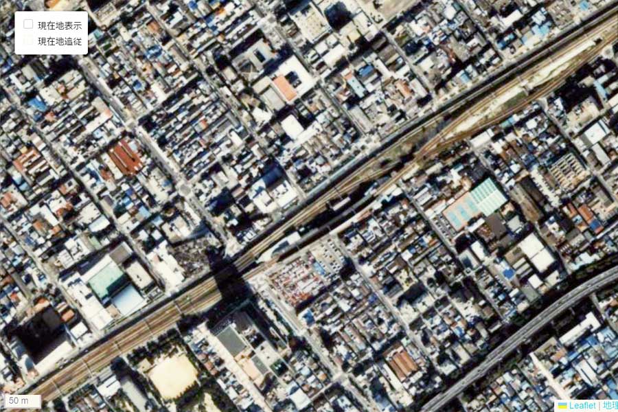 1985年頃に撮影された「新長田駅」周辺の航空写真（画像：国土地理院）