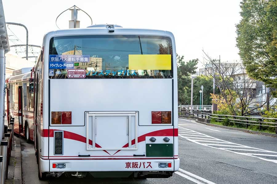 路線バス(画像:写真AC)