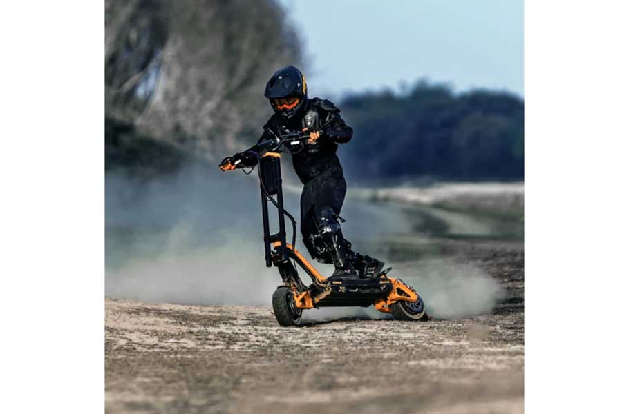 INMOTION RS（画像：INMOTION）