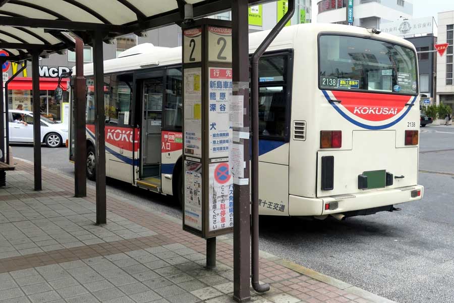 路線バス（画像：写真AC）