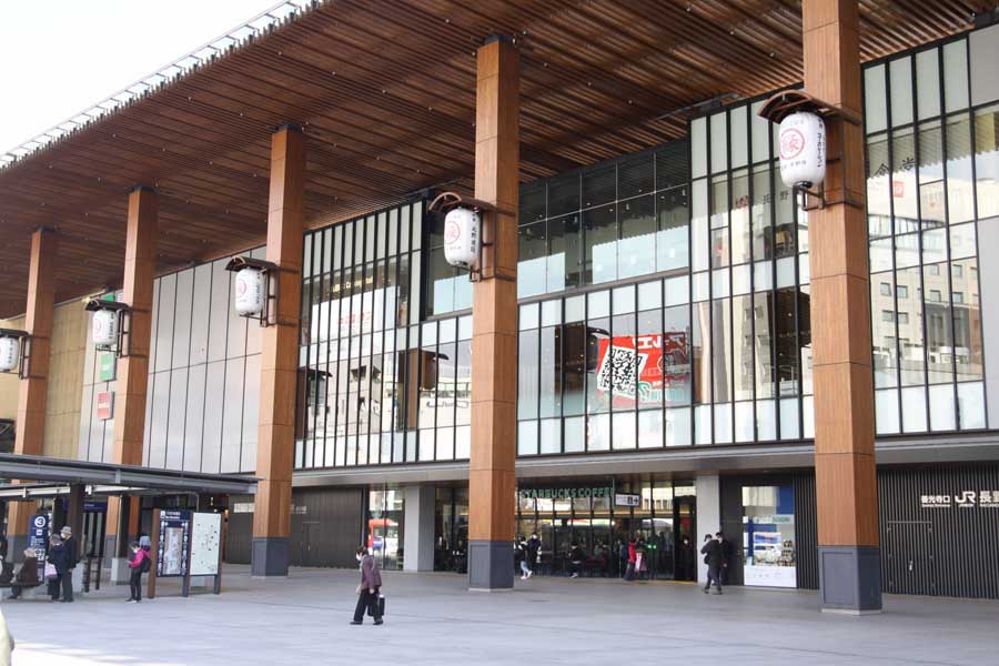 長野駅（画像：写真AC）