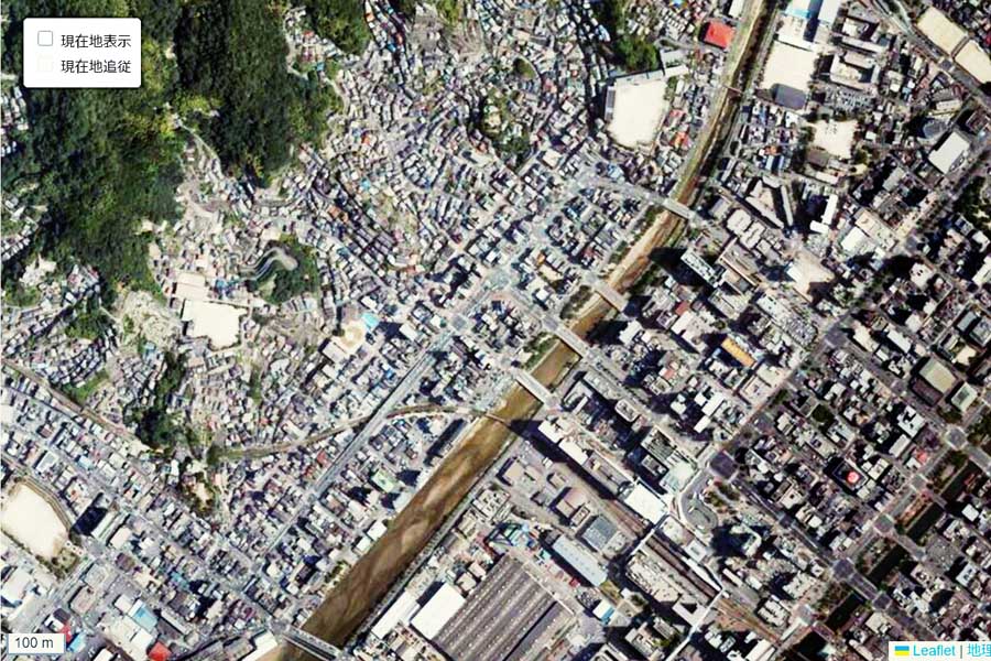 現在の「呉駅」周辺の航空写真（画像：国土地理院）