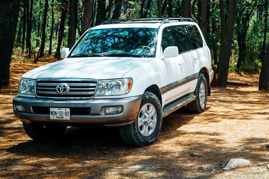 自動車（画像：Pexels）