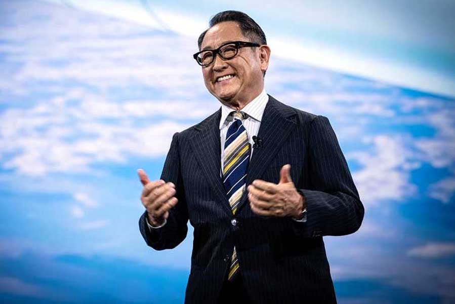 CES 2025プレカンファレンスでスピーチする豊田会長（画像：トヨタ自動車）