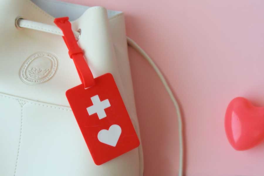 ヘルプマーク（画像：写真AC）