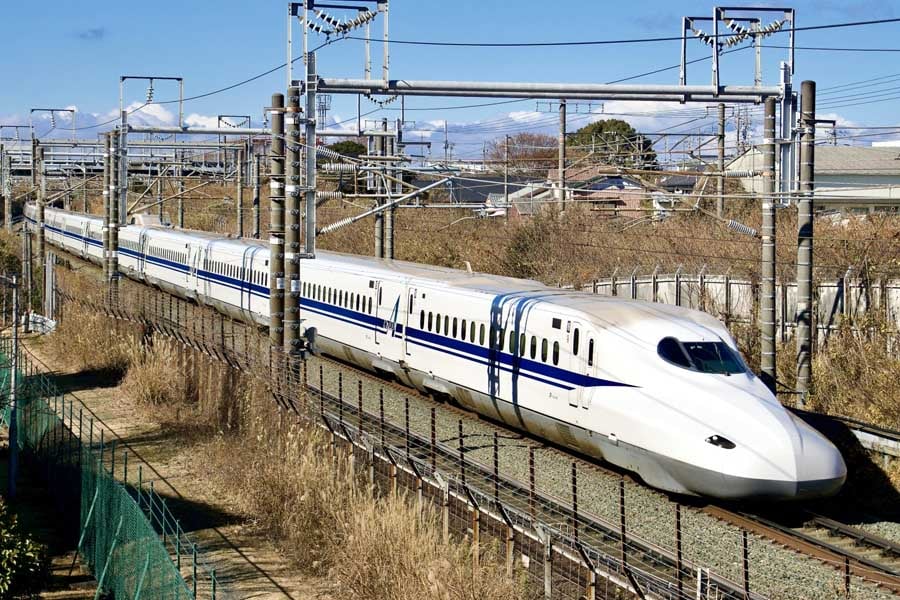 鉄道(画像:写真AC)