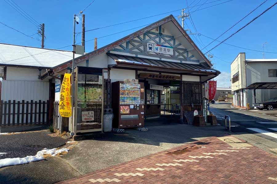 広見線の終点となる御嵩町の名鉄御嵩駅(画像:高田泰)