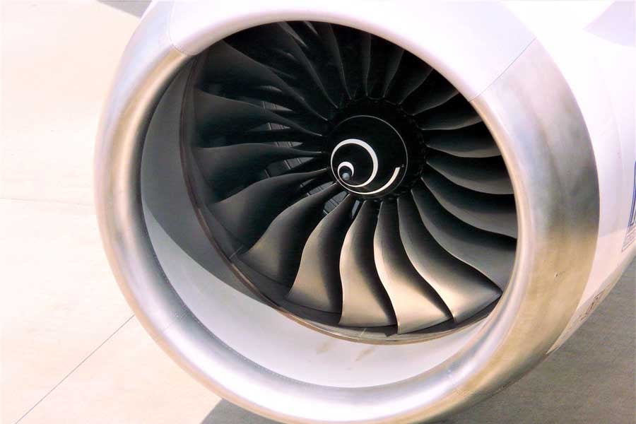 飛行機(画像:写真AC)