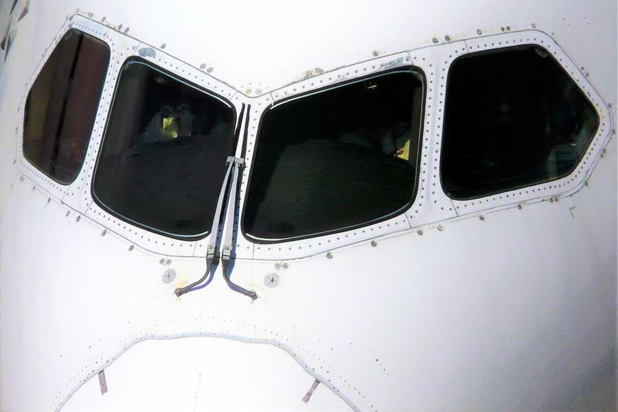 飛行機(画像:写真AC)