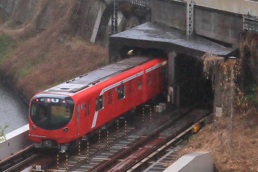 鉄道(画像:写真AC)