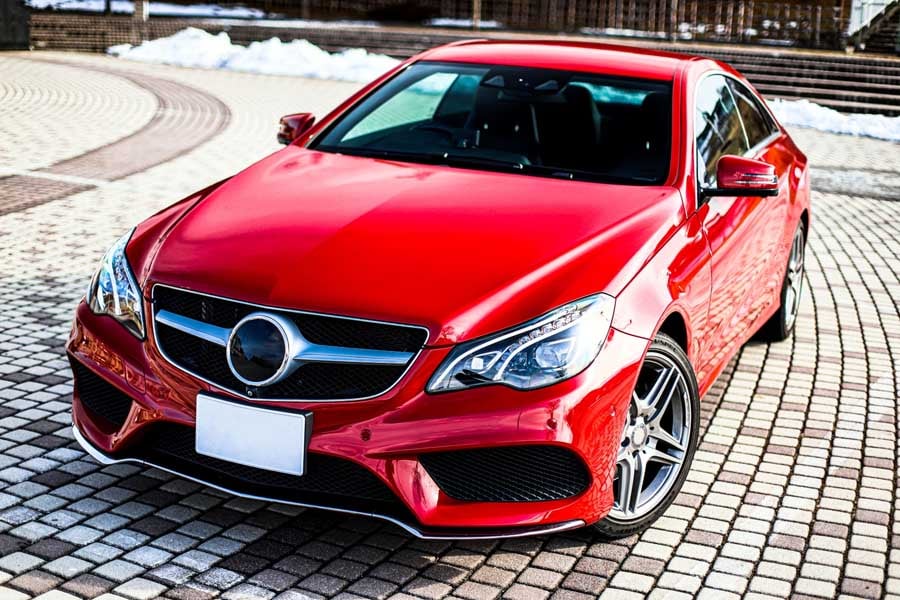 自動車(画像:写真AC)