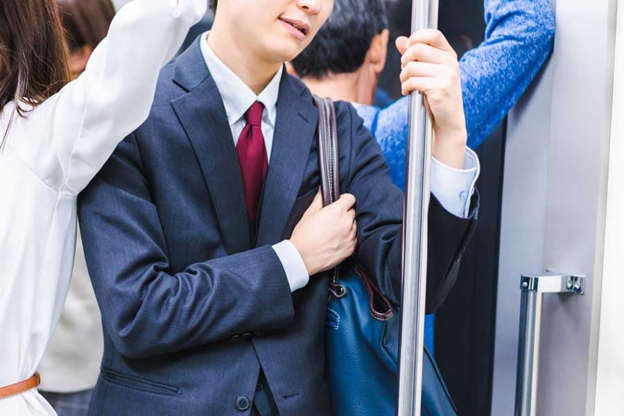 電車(画像:写真AC)