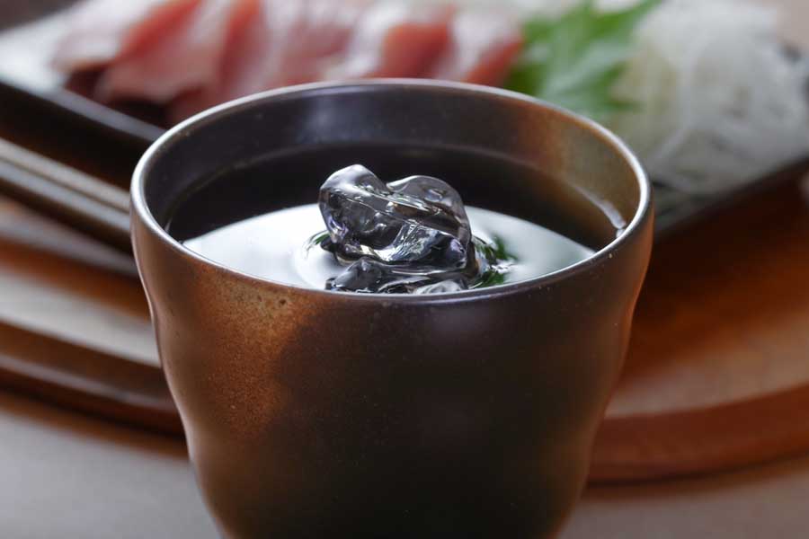 焼酎のイメージ（画像：写真AC）