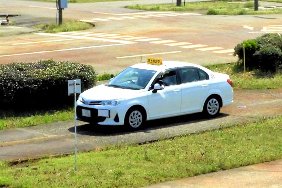 自動車教習所（画像：写真AC）