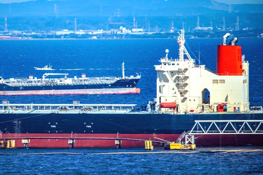 船（画像：写真AC）