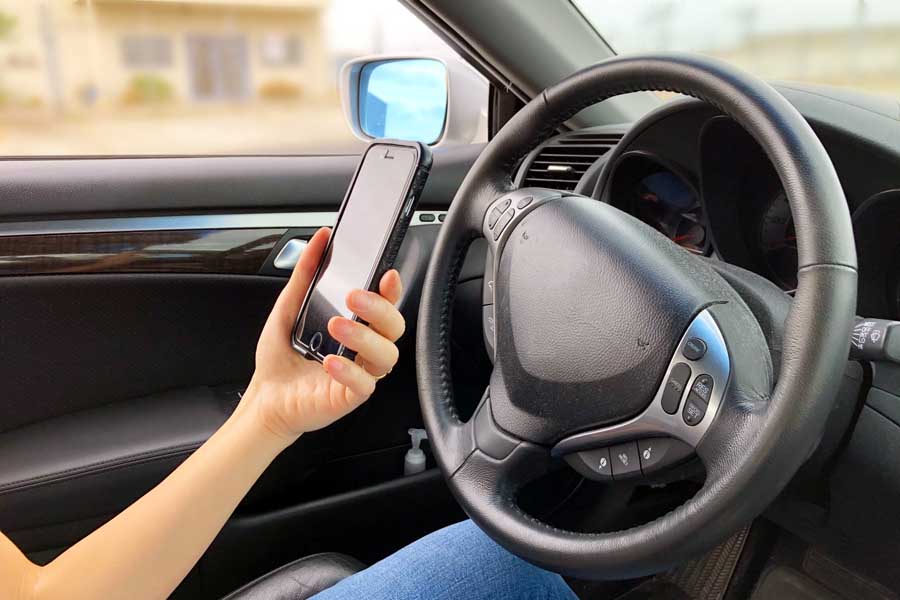 自動運転のイメージ（画像：写真AC）