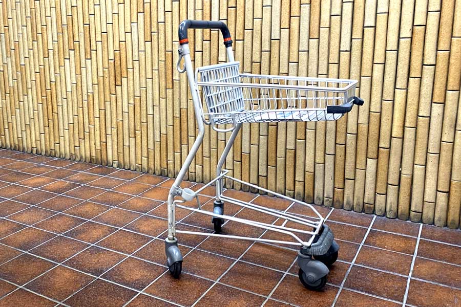 ショッピングカート（画像：写真AC）